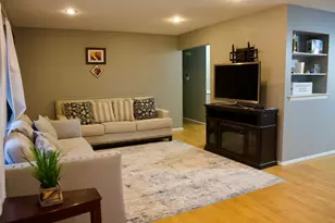 3068 City View Dr, Rockford, IL 61101 - Photo 5