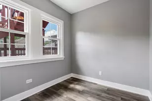 4624 N Springfield Ave, Chicago, IL 60625 - Photo 9