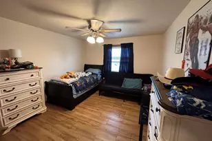 303 W Pieronnet St, Amboy, IL 61310 - Photo 5