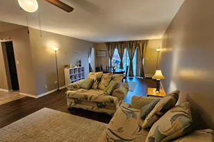 1321 S Finley Rd, Lombard, IL 60148 - Photo 3