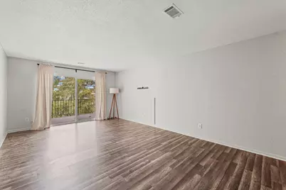 1004 E Harding Drive #303, Urbana, IL 61801 - Photo 7