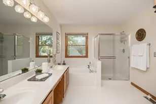 1582 Dogwood Dr, Crystal Lake, IL 60014 - Photo 15