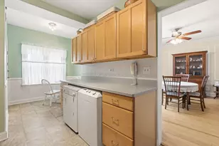 1533 W Thorndale Ave, Chicago, IL 60660 - Photo 13