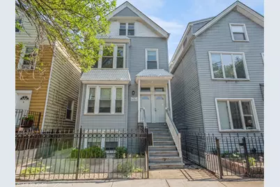 1305 W Barry Avenue #1R, Chicago, IL 60657 - Photo 1