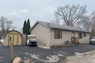 194 Fossil Cove Ln, Wilmington, IL 60481 - Photo 29