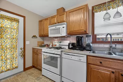 194 Fossil Cove Lane, Wilmington, IL 60481 - Photo 17