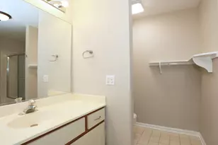 573 W Parkside Dr, Palatine, IL 60067 - Photo 11