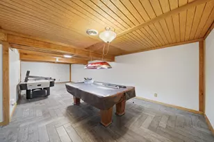 7231 S Lost Nation Rd, Dixon, IL 61021 - Photo 25