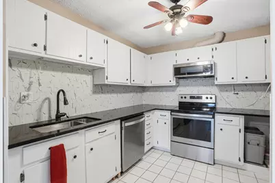 190 S Wood Dale Road #1107, Wood Dale, IL 60191 - Photo 13