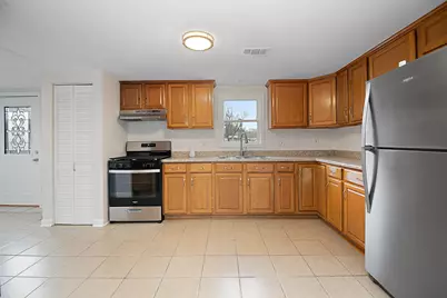 749 W New Monee Road, Crete, IL 60417 - Photo 3