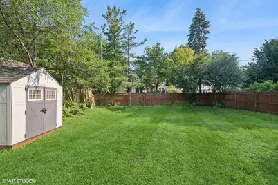 1635 Elder Lane, Northfield, IL 60093 - Photo 25