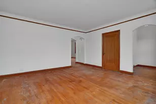 6937 S California Ave, Chicago, IL 60629 - Photo 15