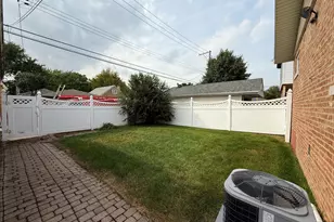 10416 S Sacramento Ave, Chicago, IL 60655 - Photo 21