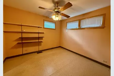 10416 S Sacramento Avenue, Chicago, IL 60655 - Photo 11