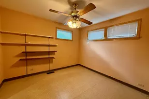 10416 S Sacramento Ave, Chicago, IL 60655 - Photo 11