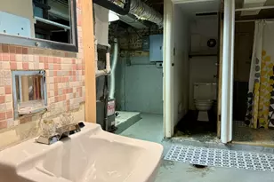 10416 S Sacramento Ave, Chicago, IL 60655 - Photo 17