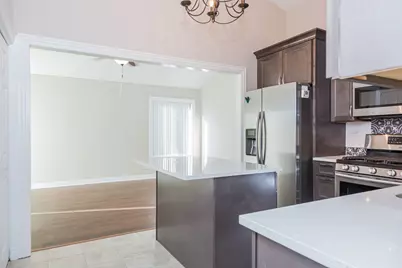 792 Trinity Court, Carol Stream, IL 60188 - Photo 5