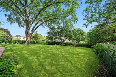 88 Hesterman Drive, Glendale Heights, IL 60139 - Photo 9