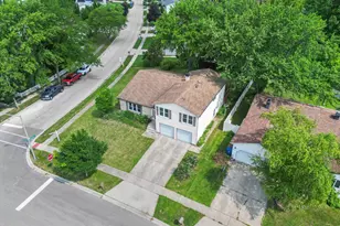 88 Hesterman Dr, Glendale Heights, IL 60139 - Photo 3