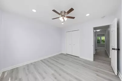 88 Hesterman Drive, Glendale Heights, IL 60139 - Photo 21