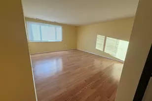 2600 Brookwood Way Dr, Rolling Meadows, IL 60008 - Photo 11