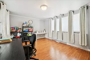 5239 N Virginia Ave, Chicago, IL 60625 - Photo 23