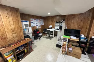 886 E Thacker St, Des Plaines, IL 60016 - Photo 15