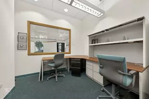 1900 W Peterson Ave, Chicago, IL 60660 - Photo 11