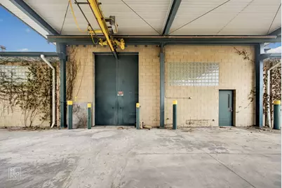 1900 W Peterson Avenue, Chicago, IL 60660 - Photo 21