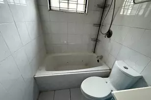 1636 W Estes Ave, Chicago, IL 60626 - Photo 15