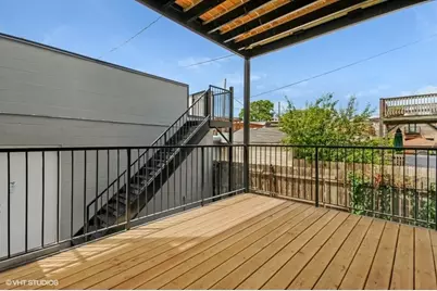 520 N Oakley Avenue #1S, Chicago, IL 60622 - Photo 3