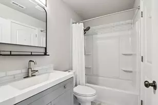 7035 Buchanan Dr, Gurnee, IL 60031 - Photo 19