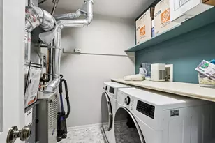 7035 Buchanan Dr, Gurnee, IL 60031 - Photo 23