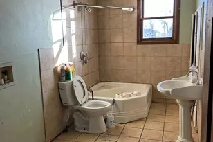 18683 Malvern Rd, Morrison, IL 61270 - Photo 13