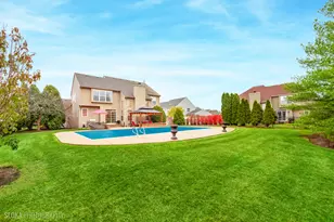 1123 Village Rd, Crystal Lake, IL 60014 - Photo 39