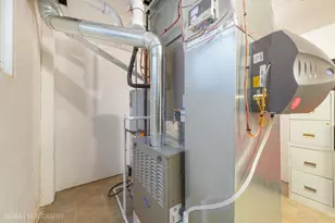 1123 Village Rd, Crystal Lake, IL 60014 - Photo 33