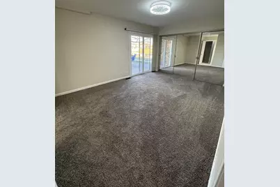 1820 W Surrey Park Lane #1B, Arlington Heights, IL 60005 - Photo 11