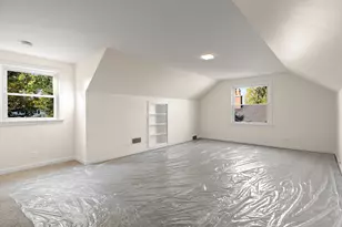 [Address not provided], Des Plaines, IL 60016 - Photo 11