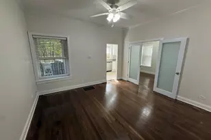 1307 W Morse Ave, Chicago, IL 60626 - Photo 3