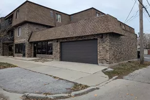 11107-09 S St Louis Ave, Chicago, IL 60655 - Photo 11