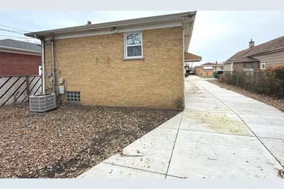 494 Buffalo Avenue, Calumet City, IL 60409 - Photo 35