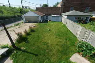 3601 W 58th Pl, Chicago, IL 60629 - Photo 33