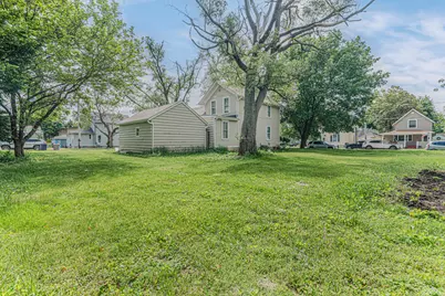 552 Walnut Avenue, Elgin, IL 60123 - Photo 15