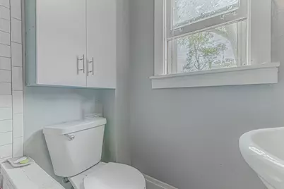 552 Walnut Avenue, Elgin, IL 60123 - Photo 13