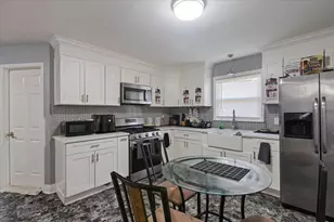 [Address not provided], Chicago, IL 60636 - Photo 11