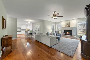 310 Chick Evans St, Bolingbrook, IL 60490 - Photo 5