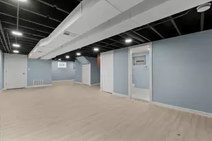 6831 S Winchester Ave, Chicago, IL 60636 - Photo 13