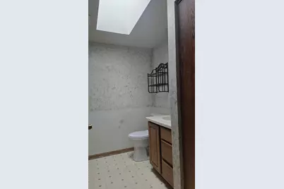 [Address not provided], Zion, IL 60099 - Photo 9