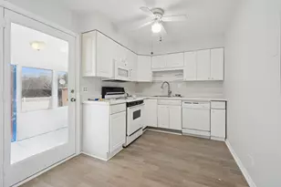 1626 Rice St, Waukegan, IL 60087 - Photo 3