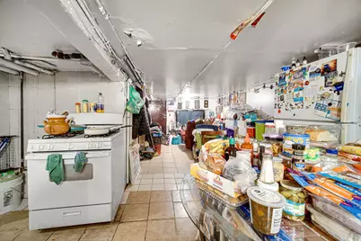 924 N Pulaski Avenue, Chicago, IL 60651 - Photo 15